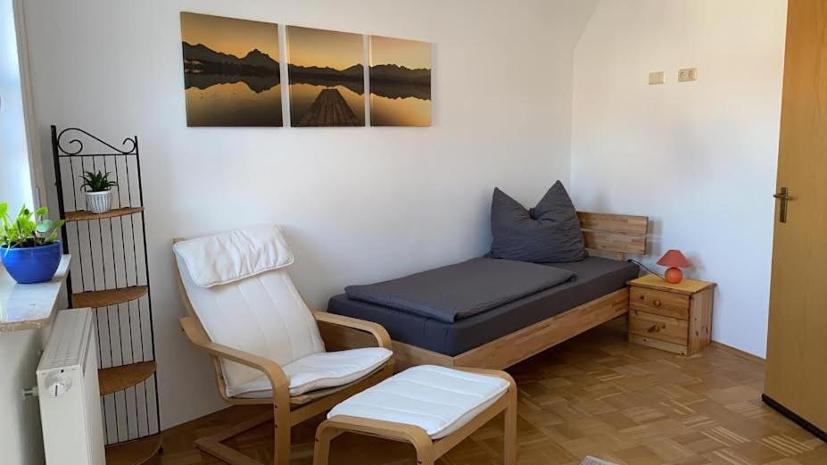 / Christ Appartement *