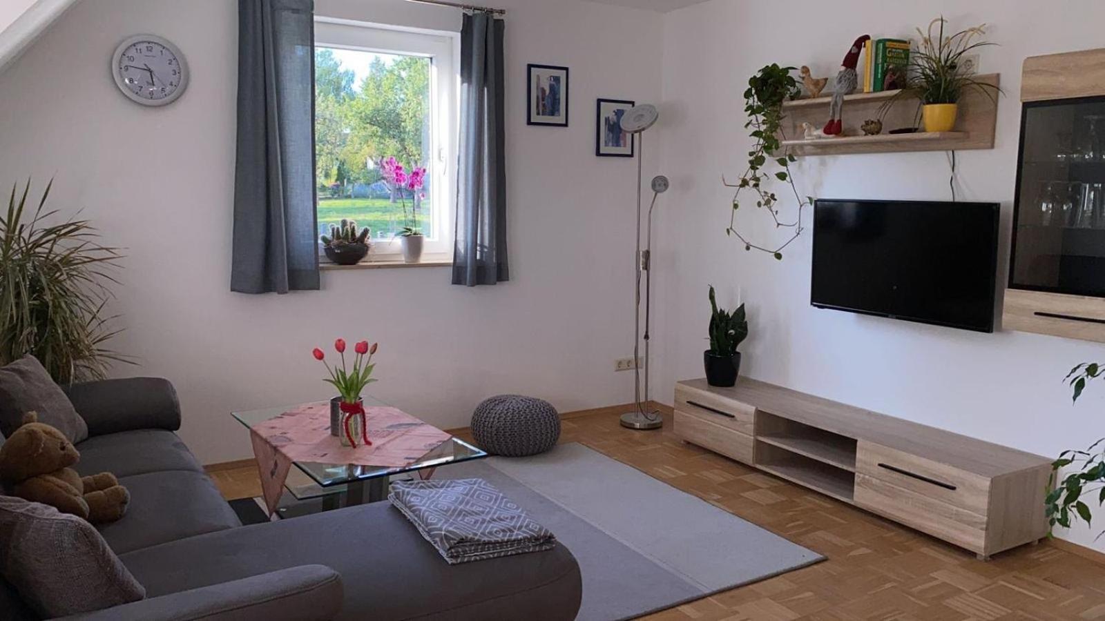 / Christ Apartment