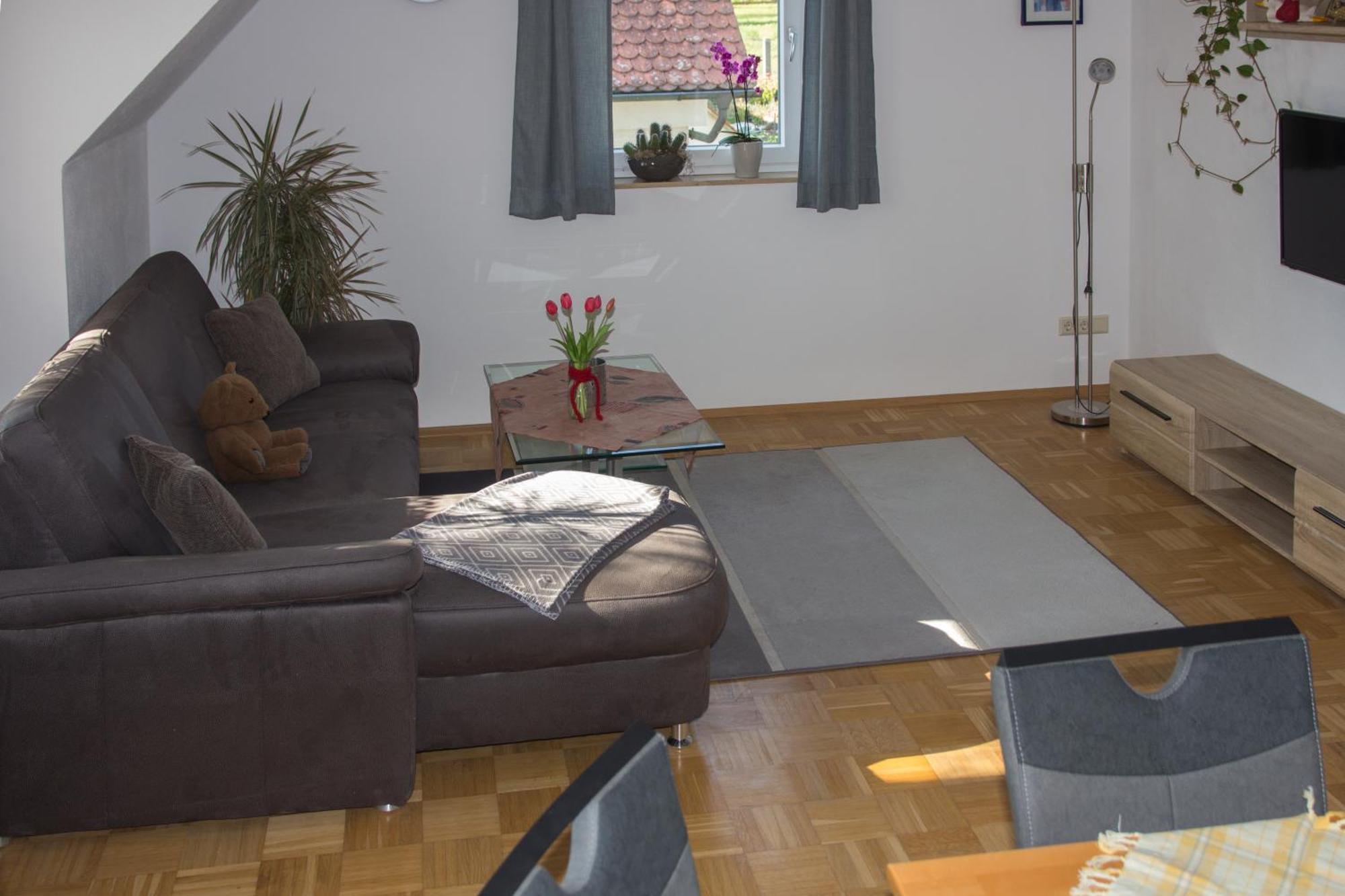 / Christ Appartement *